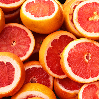 Pile,Of,Fresh,Grapefruits,On,Display,At,Street,Market,,Istanbul,