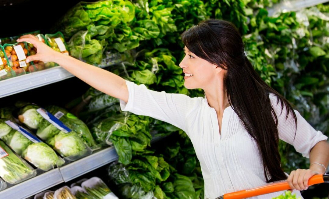 Sustainability commitments: Similarities and Differences between Retailers and Brand manufacturers